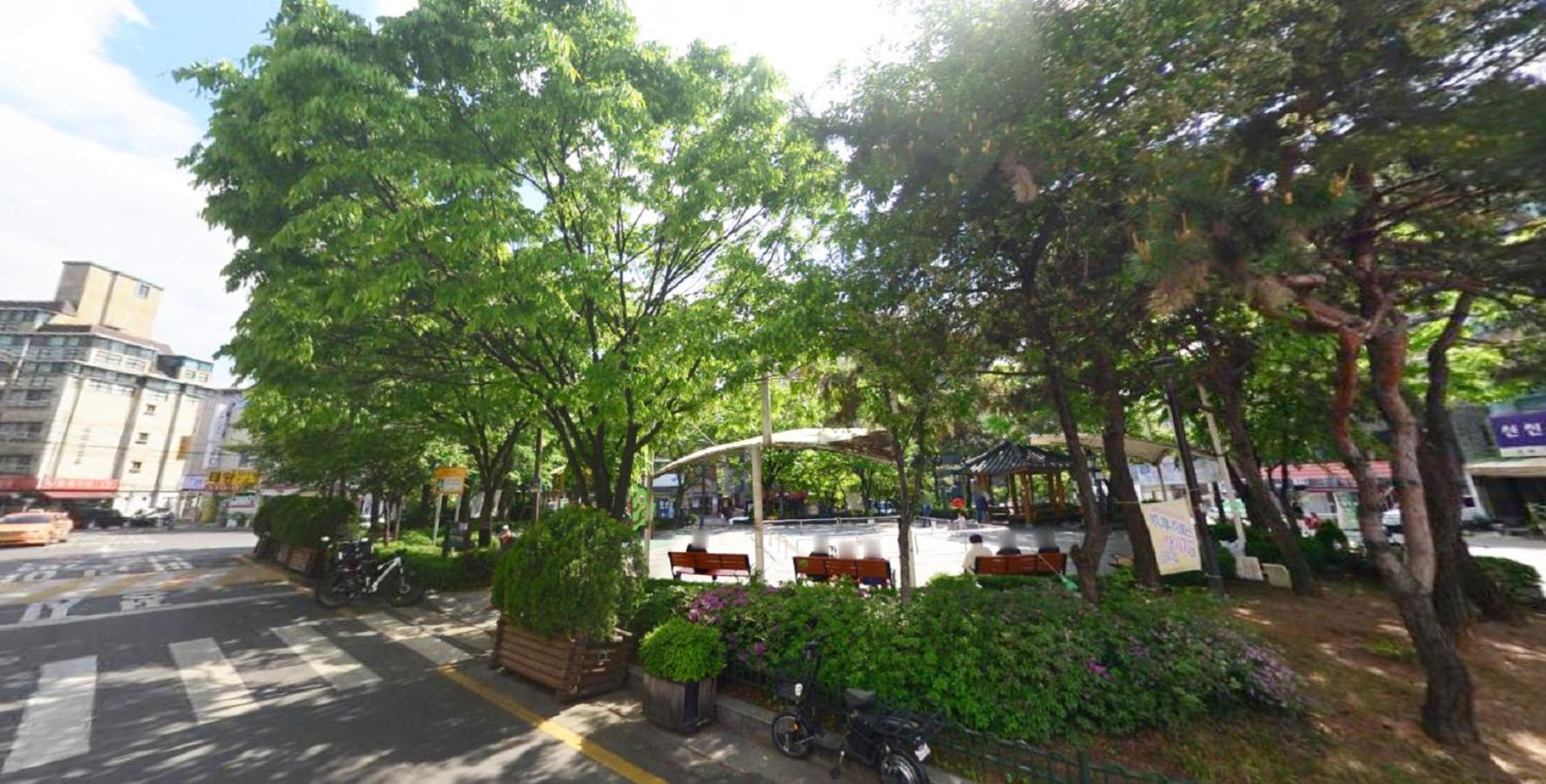 Near By Hongdae Fully Furnished, Quiet, Spacious House Seoul