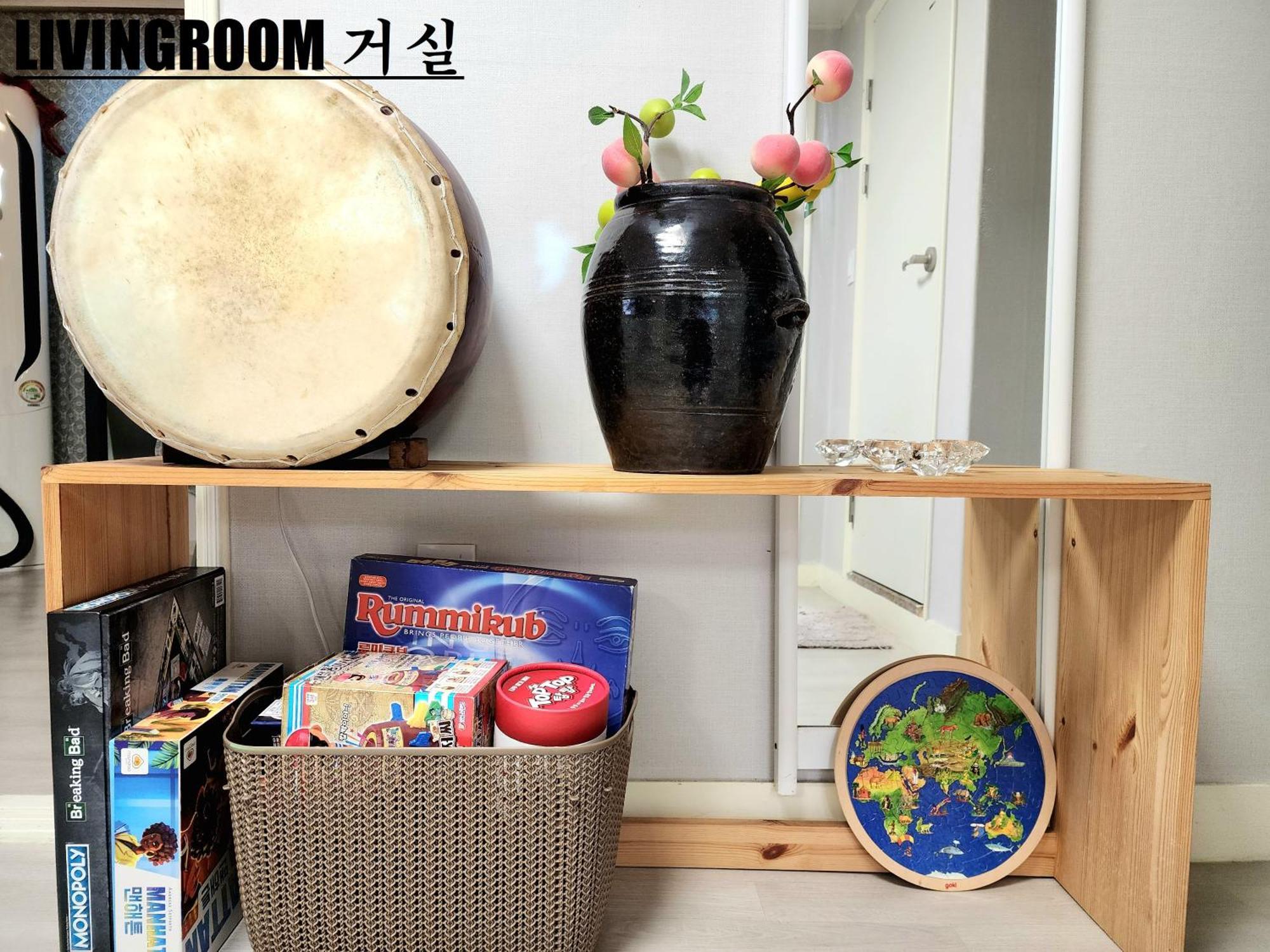 Near By Hongdae Fully Furnished, Quiet, Spacious House Apartment *
